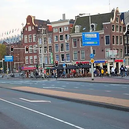 Restaurant Old Bridge 2* Amsterdam