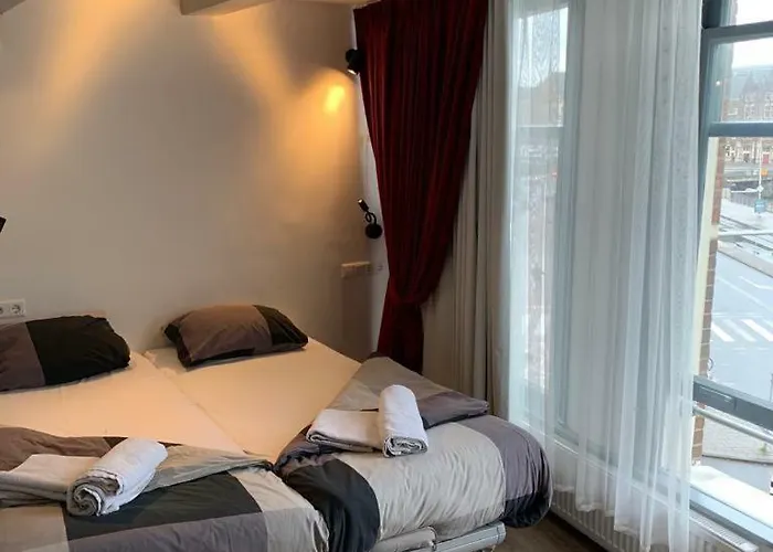 Restaurant Old Bridge Amsterdam